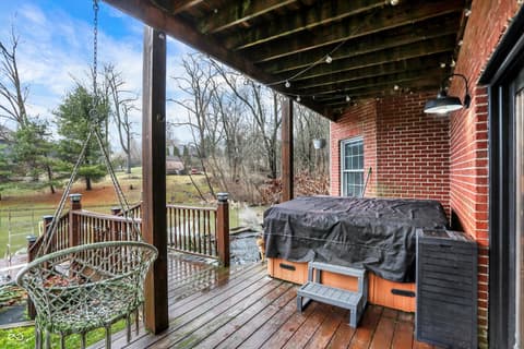 Photo of 136 W Chalet Drive, Mooresville, IN