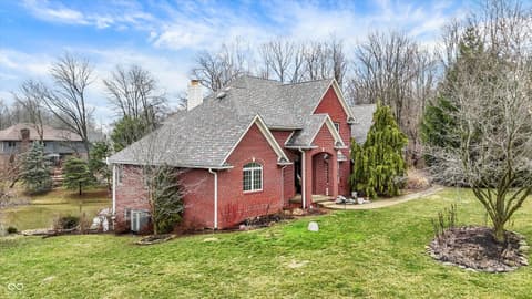 Photo of 136 W Chalet Drive, Mooresville, IN