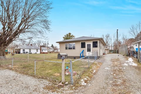 Front exterior at 1425 Edgecombe Avenue, Indianapolis, IN