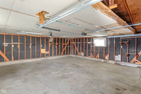 Garage at 1425 Edgecombe Avenue, Indianapolis, IN