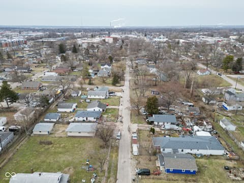 Aerial view at 1425 Edgecombe Avenue, Indianapolis, IN