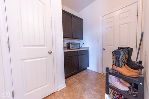 Photo of 4712 Clairmont Drive, Columbus, IN