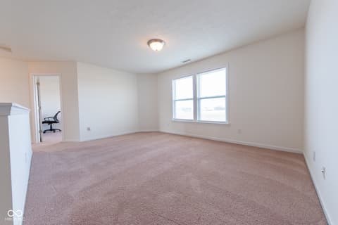 Photo of 4712 Clairmont Drive, Columbus, IN
