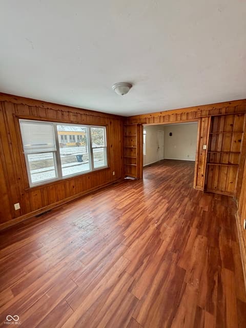 Photo of 521 W 37th Street, Anderson, IN