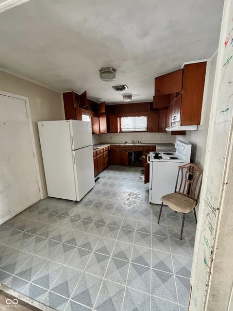 Photo of 521 W 37th Street, Anderson, IN