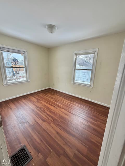 Photo of 521 W 37th Street, Anderson, IN