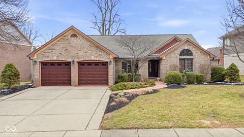 Front exterior at 4407 Moss Ridge Lane, Indianapolis, IN