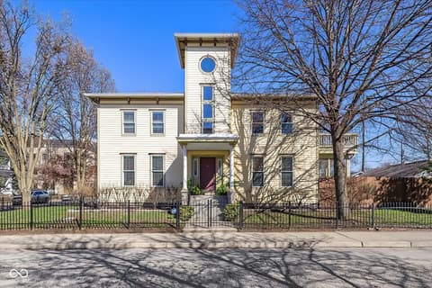 412 E 15th Street