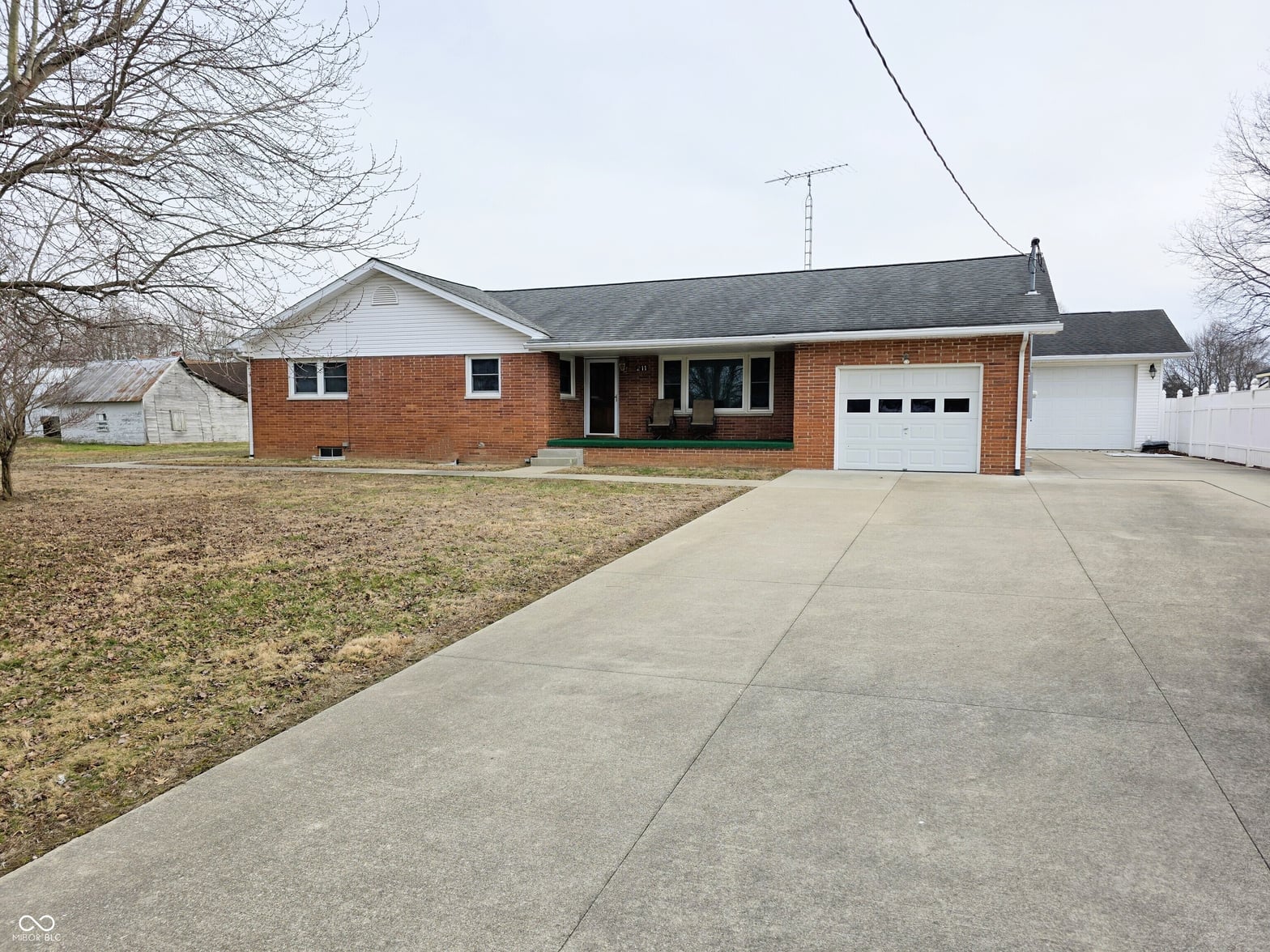 Photo of 211 Cindy Lane, Crothersville, IN