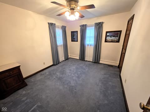 Photo of 211 Cindy Lane, Crothersville, IN