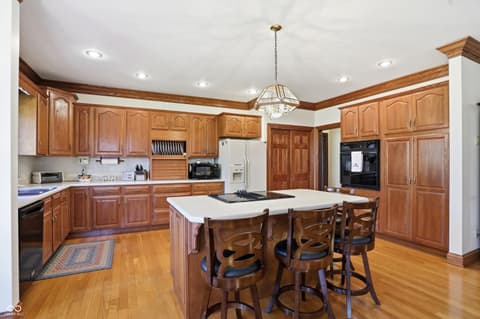 Photo of 6010 Fawnwood Drive, Greenwood, IN