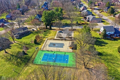 Photo of 6010 Fawnwood Drive, Greenwood, IN