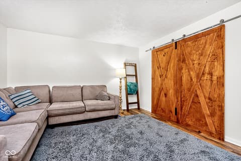 Photo of 309 Creekstone Court, Indianapolis, IN