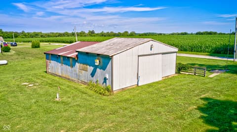 Out Buildings — 4297 W Division Road, Crawfordsville, IN