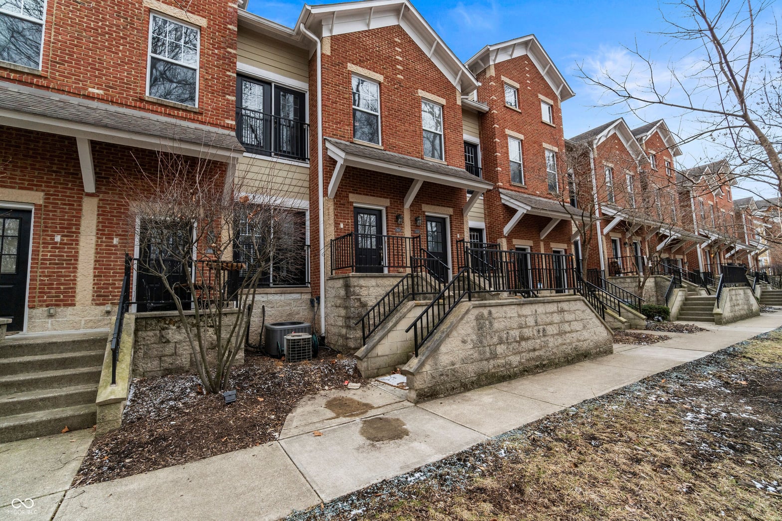 Photo of 1034 Reserve Way, Indianapolis, IN