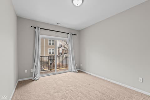 Photo of 1034 Reserve Way, Indianapolis, IN