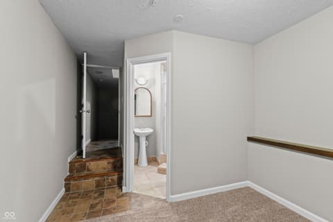 Photo of 1034 Reserve Way, Indianapolis, IN