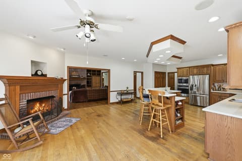 Photo of 7891 W Whiteland Road, Bargersville, IN