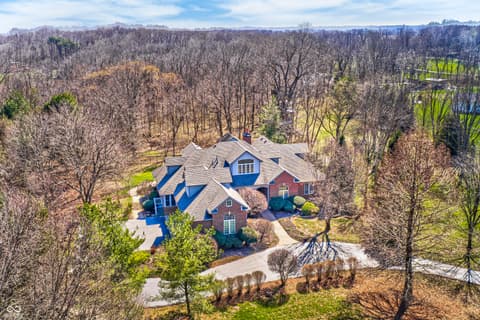 Photo of 7891 W Whiteland Road, Bargersville, IN