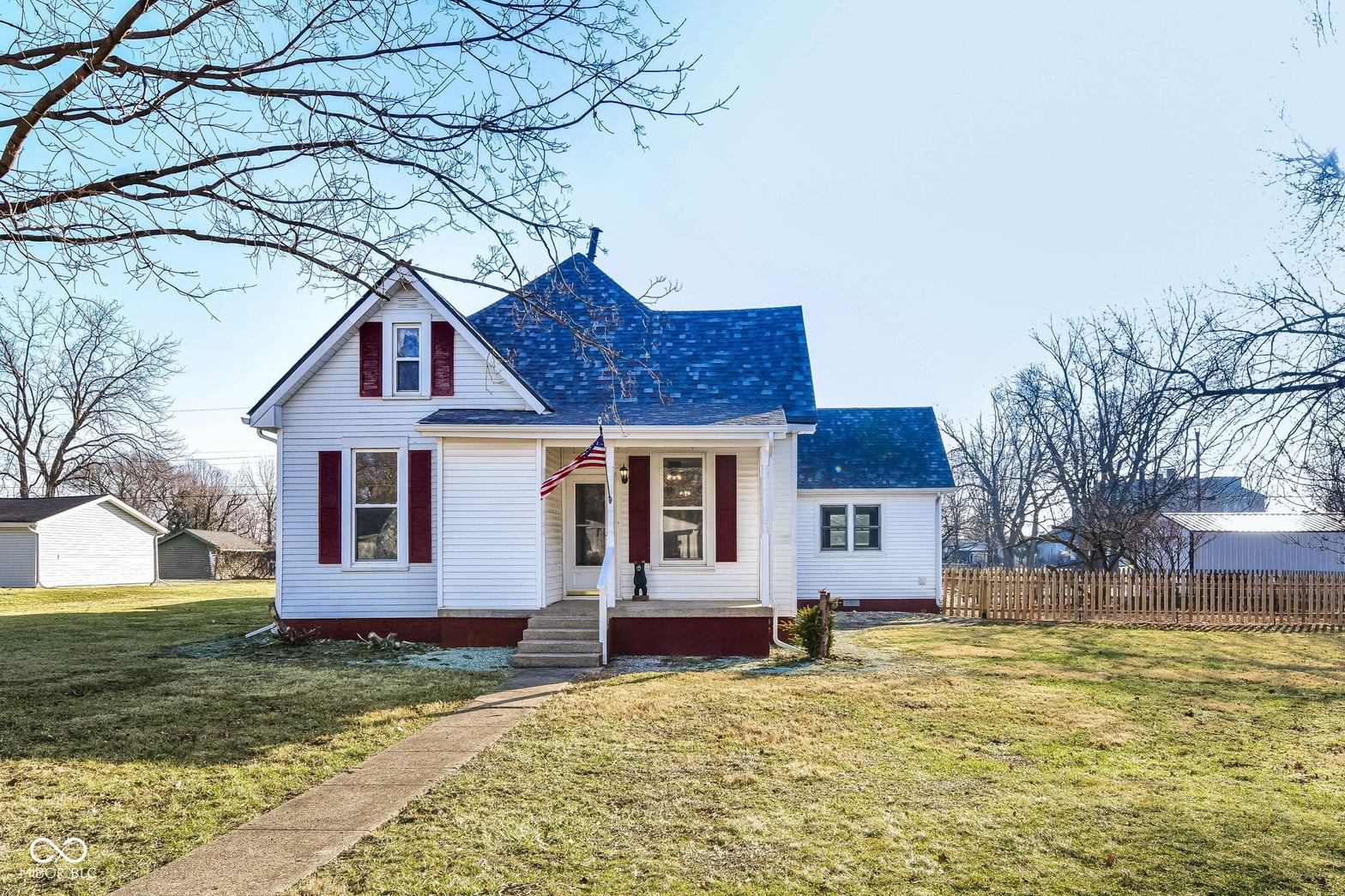 Photo of 229 N 5th Street, Elwood, IN