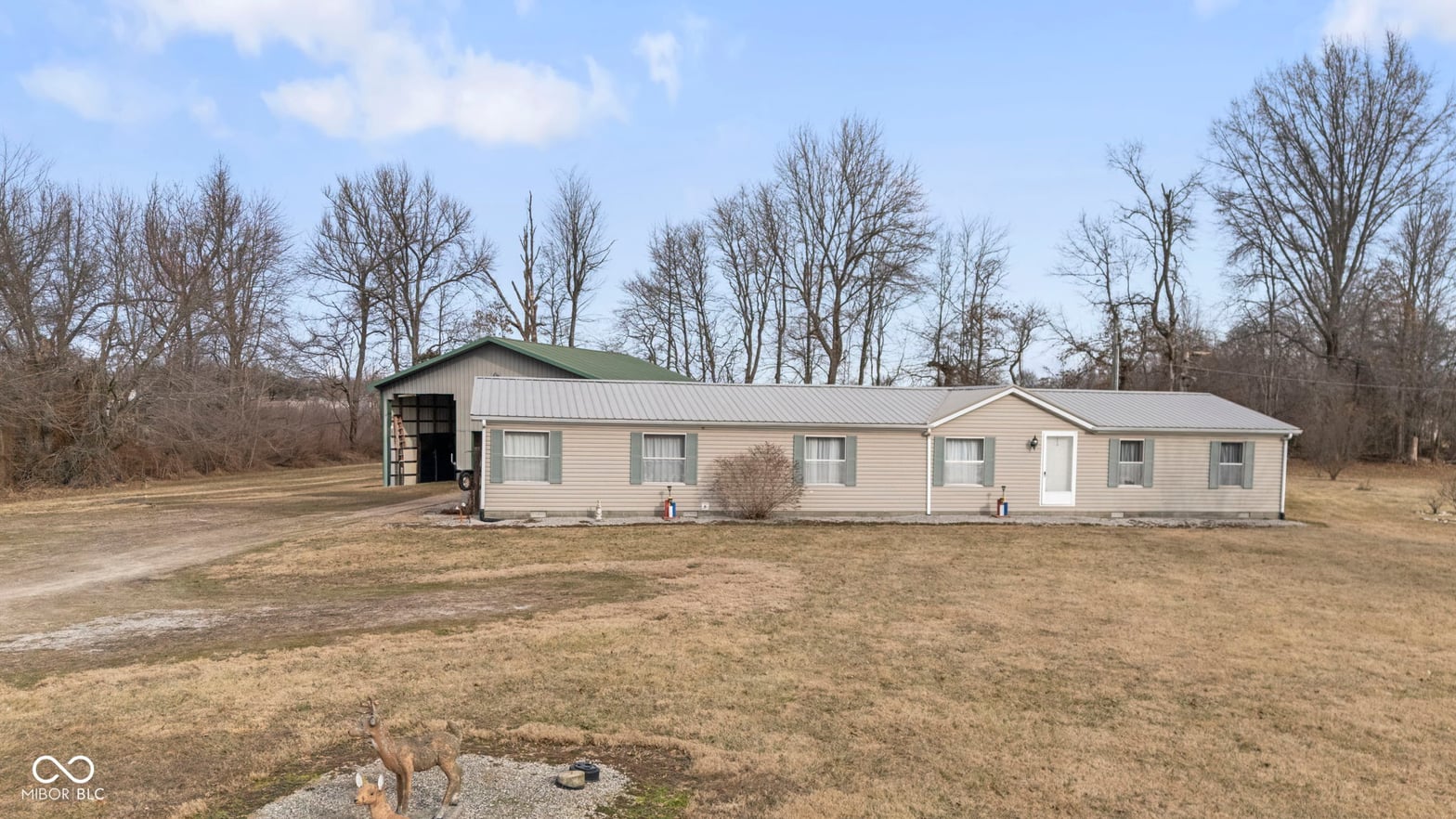Photo of 1317 E Cutshall Road, Scottsburg, IN
