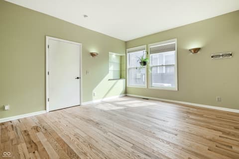 Photo of 549 Fletcher Avenue, Indianapolis, IN