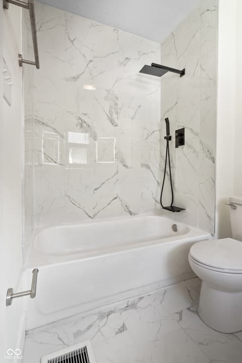 Photo of 621 N Grant Avenue, Indianapolis, IN