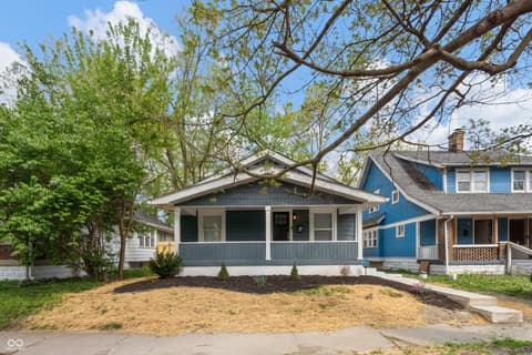 Photo of 621 N Grant Avenue, Indianapolis, IN