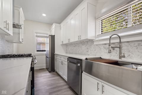 Photo of 621 N Grant Avenue, Indianapolis, IN