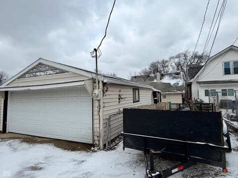 Photo of 2225 Howard Street, Indianapolis, IN