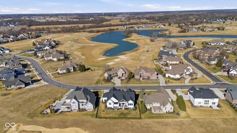 Photo of 10405 Golden Bear Way, Noblesville, IN
