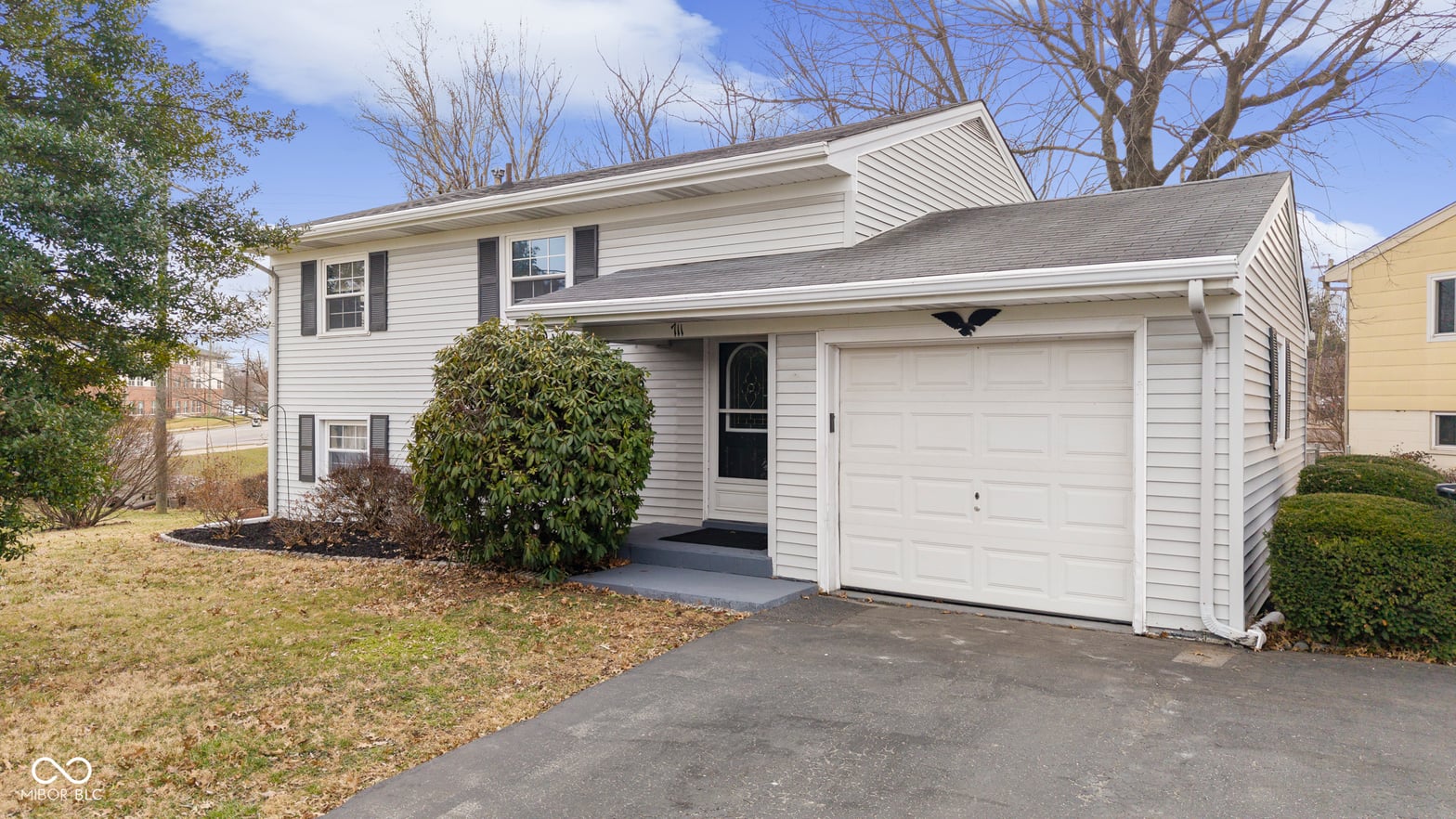 Photo of 711 Navajo Drive, New Albany, IN