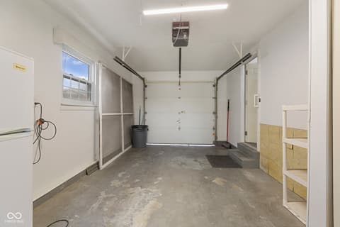 Photo of 711 Navajo Drive, New Albany, IN