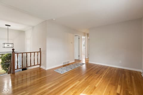 Photo of 711 Navajo Drive, New Albany, IN