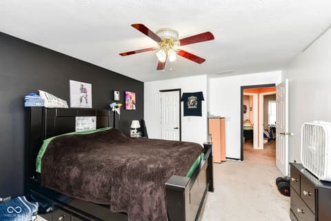 Photo of 915 Congressional Way, Shelbyville, IN
