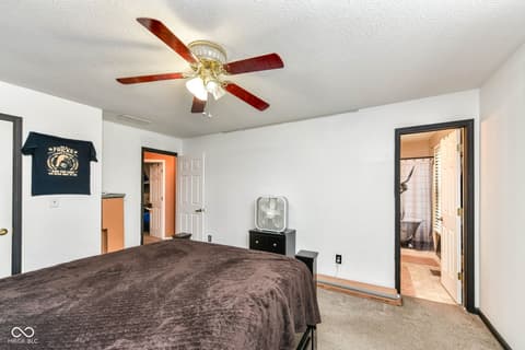 Photo of 915 Congressional Way, Shelbyville, IN
