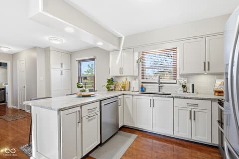 Kitchen at 25 Forest Ridge Court, Fishers, IN