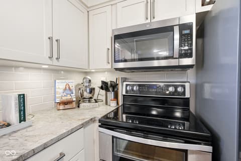 Kitchen at 25 Forest Ridge Court, Fishers, IN