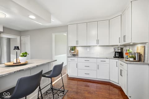 Kitchen at 25 Forest Ridge Court, Fishers, IN