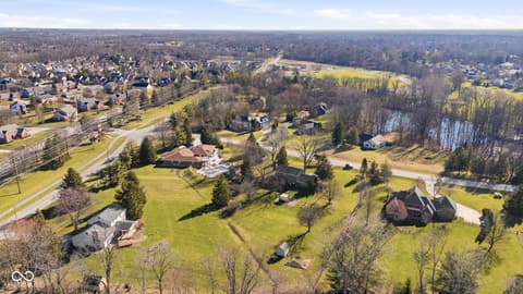 Aerial view at 25 Forest Ridge Court, Fishers, IN