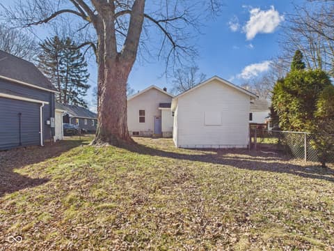 Photo of 1728 Noble Street, Anderson, IN