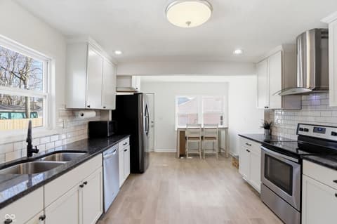 Kitchen at 3915 N Capitol Avenue, Indianapolis, IN