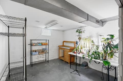 Storage — 3915 N Capitol Avenue, Indianapolis, IN