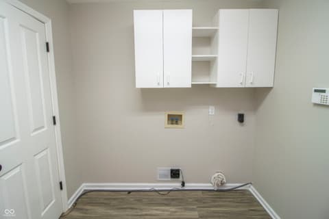 Laundry room at 10845 Independence Way, Carmel, IN