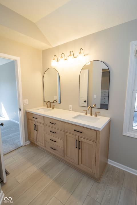 Primary bathroom at 10845 Independence Way, Carmel, IN