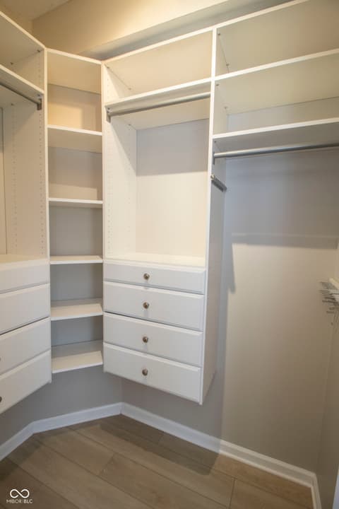 Walk In Closets — 10845 Independence Way, Carmel, IN
