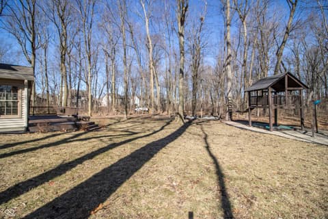 Yard at 10845 Independence Way, Carmel, IN