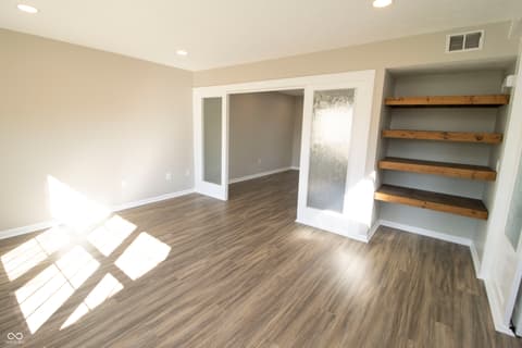 Living room at 10845 Independence Way, Carmel, IN