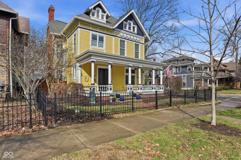 1440 Broadway Street