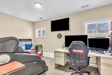 Photo of 3210 W Kensington Drive, Crawfordsville, IN
